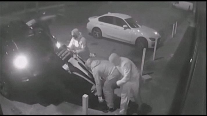 Telediario 1 - Una banda especializada en el robo de máquinas de tabaco