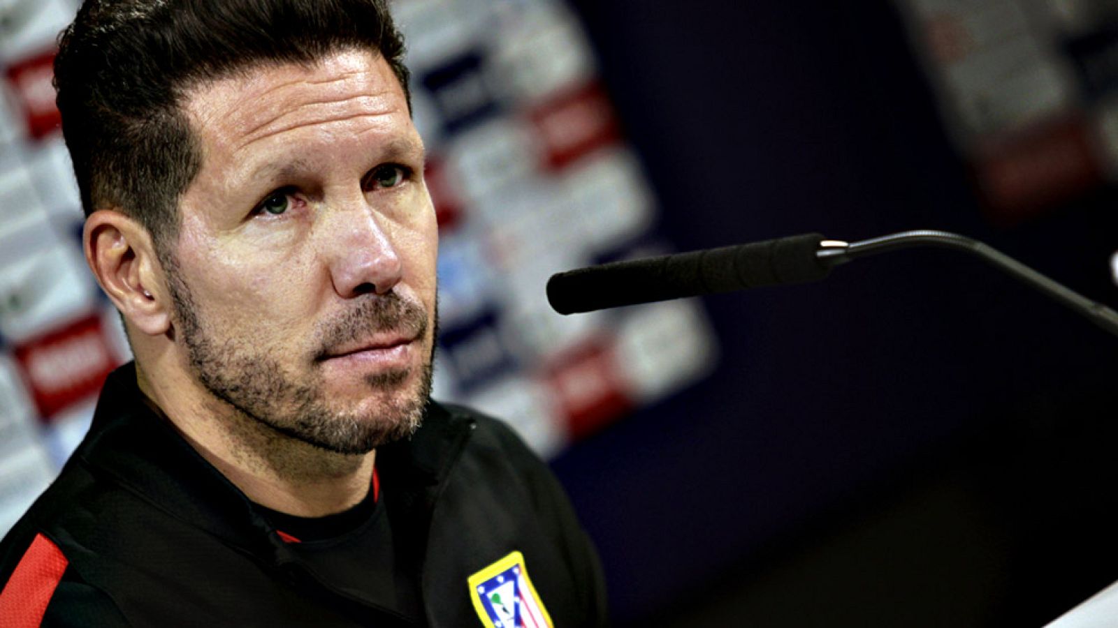 El argentino Diego Simeone, entrenador del Atlético de Madrid, dijo este sábado que su equipo está "fuerte", pero para seguir así necesita "activar el corazón, la cabeza y las piernas", y remarcó que la situación en la Liga "es muy clara": su equipo