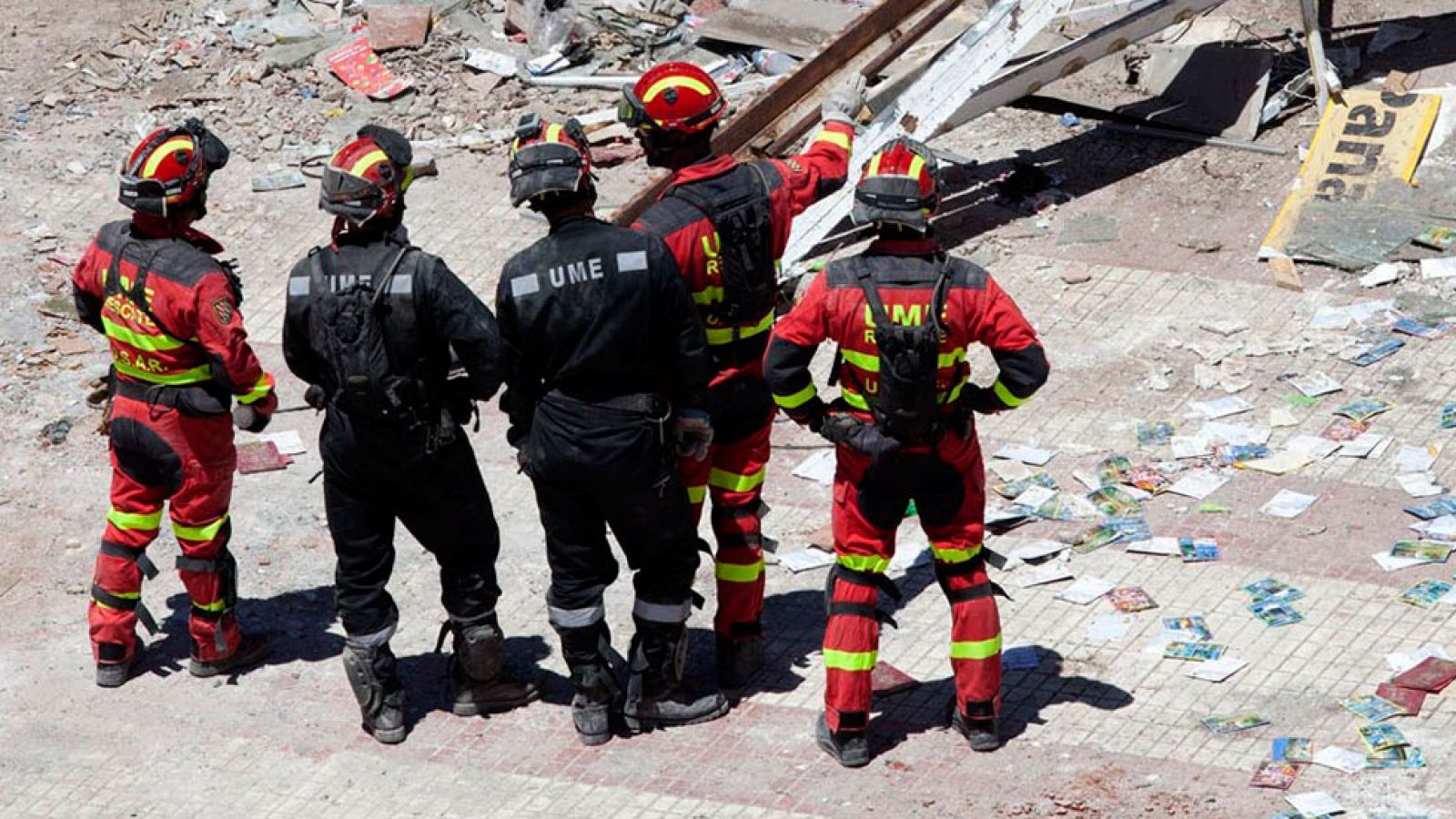 Telediario 2 en cuatro minutos - 16/04/16