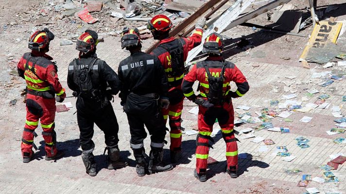 Telediario 1 - Telediario 2 en 4' - 16/04/16