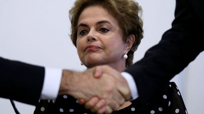Telediario 1 - Dilma Rousseff no está dispuesta a tirar la toalla