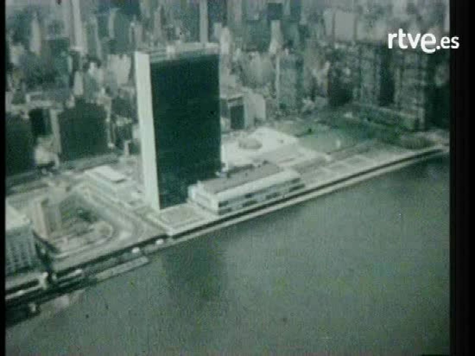 30 años de la declaración de los derechos humanos - Fue noticia en el Archivo de RTVE | Ver