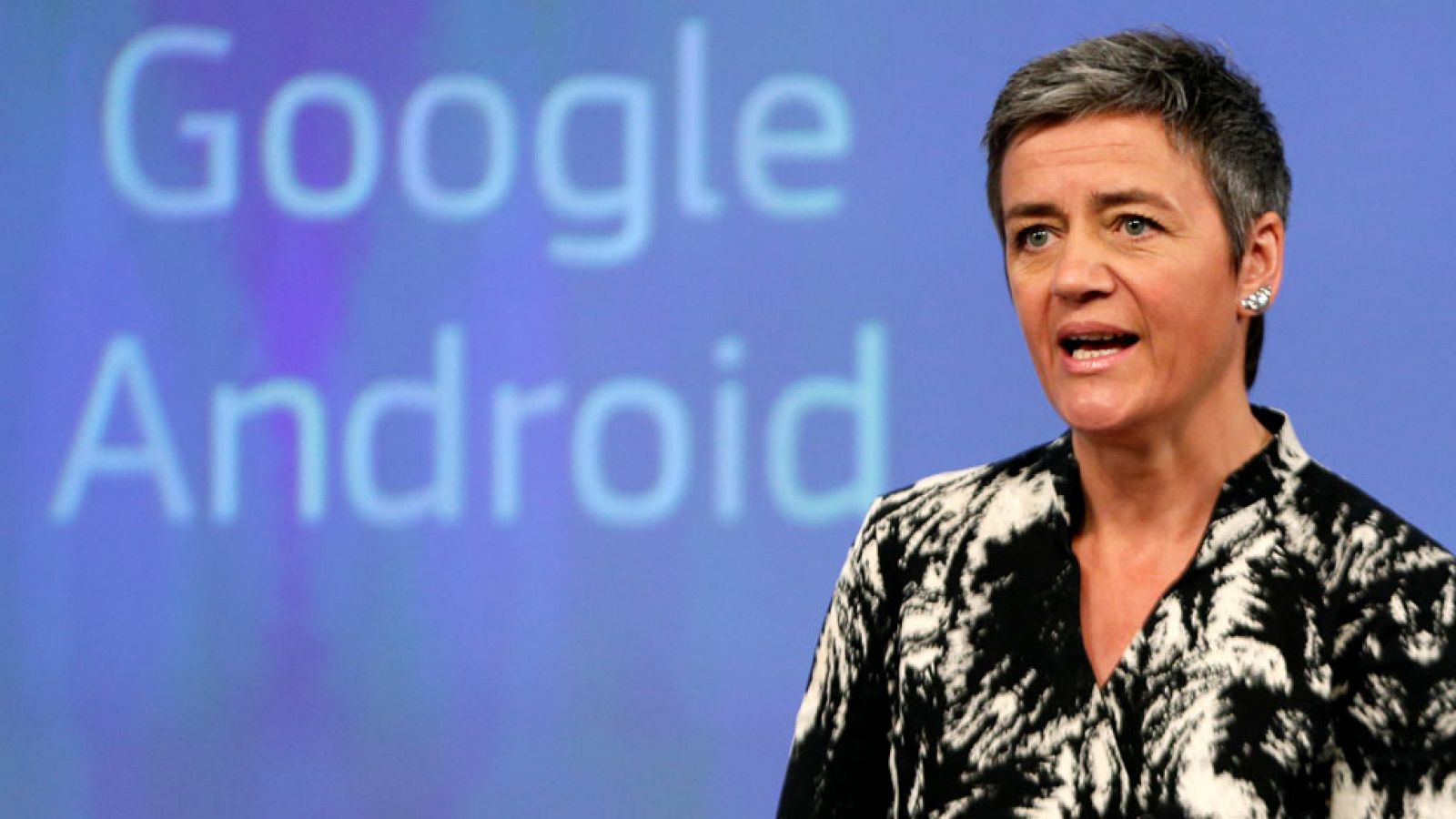 Bruselas acusa a Google de posición dominante con Android