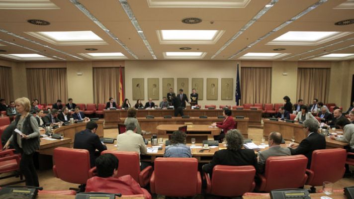 Informativo 24h - El Congreso constituye formalmente la Diputación Permanente con Podemos fuera de la Mesa