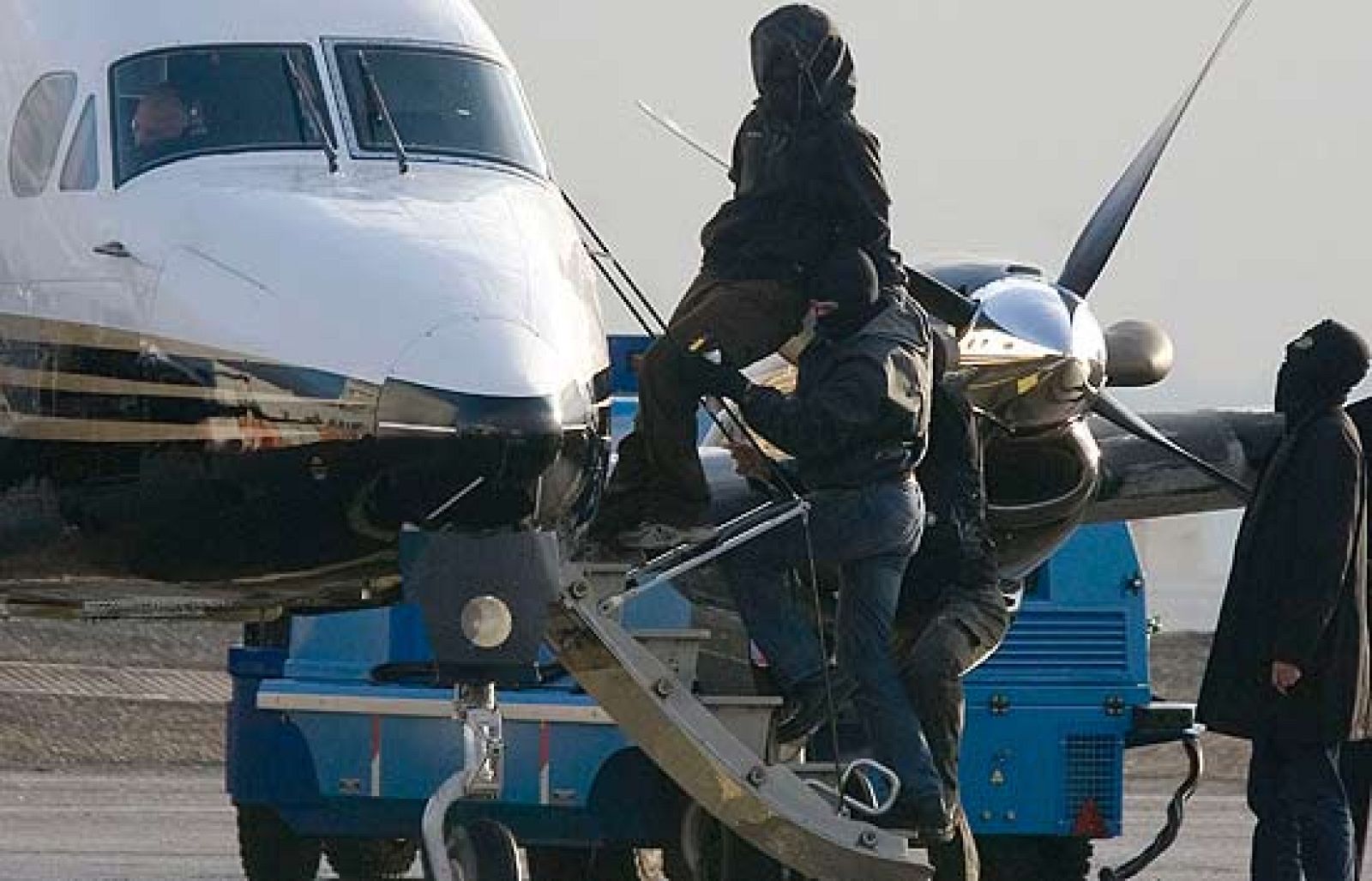 Iriondo y sus compañeros, trasladados a París | Ver