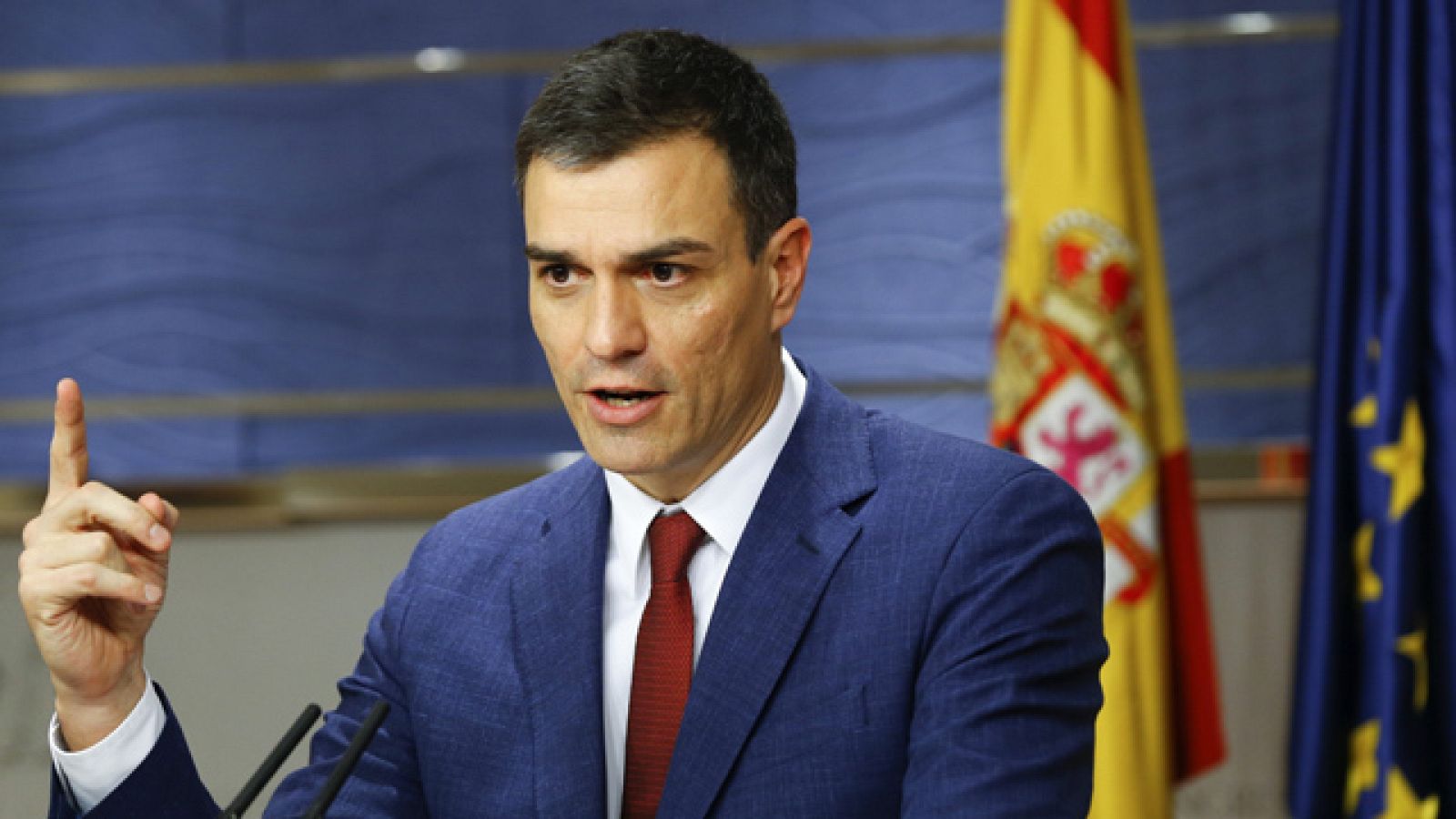 Sánchez confirma que habrá primarias en el PSOE y se presentará con un "amplio respaldo"