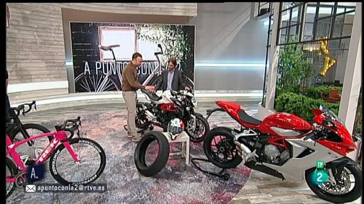 A punto con La 2 - ¿Bici o moto?