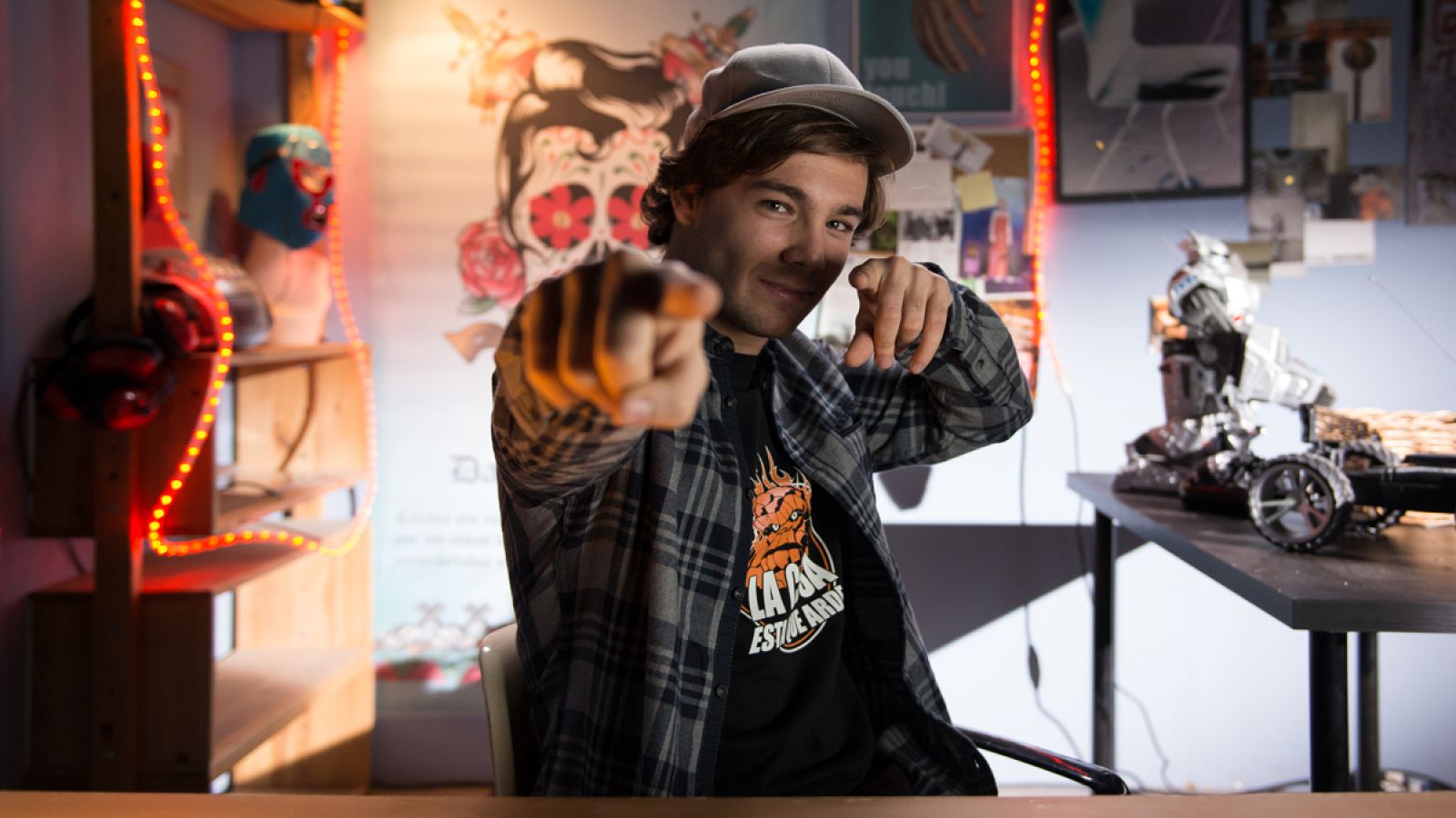 El Ministerio del Tiempo - Ernesto encuentra a su hijo - El Ministerio del Tiempo | Ver