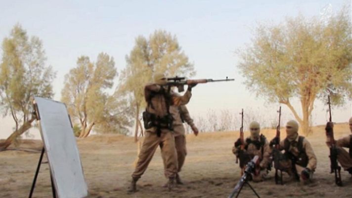 Telediario 1 - Los retornados del frente sirio, objetivo prioritario de las fuerzas de seguridad