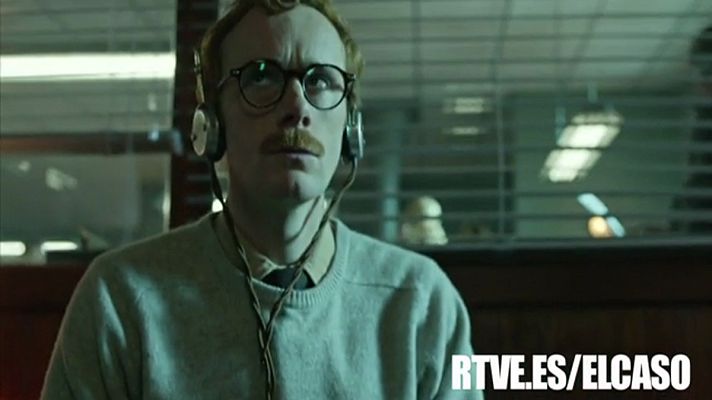 El Caso. Crónica de sucesos - Aníbal escuchando Raphael