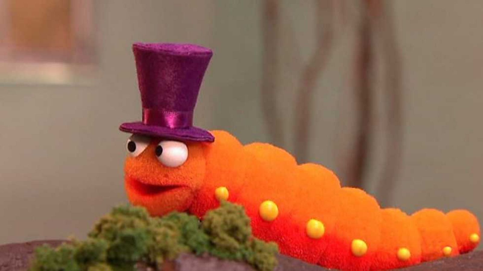 La catástrofe de la oruga - El Hotel Furchester | Ver