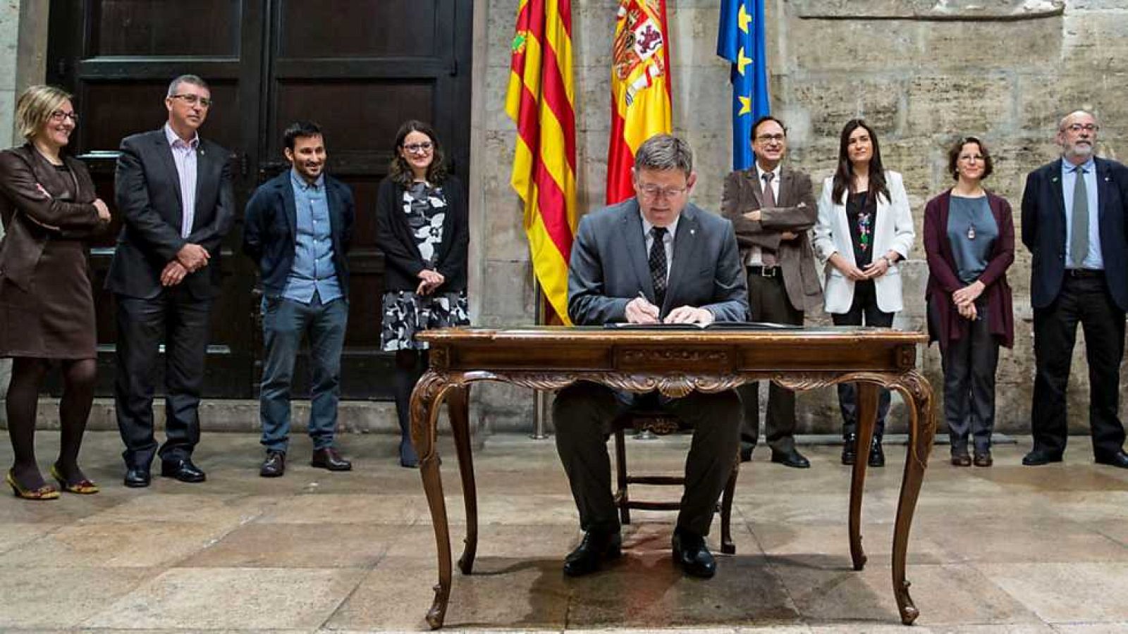 L'Informatiu - Comunitat Valenciana 2 - 06/05/16 - ver ahora