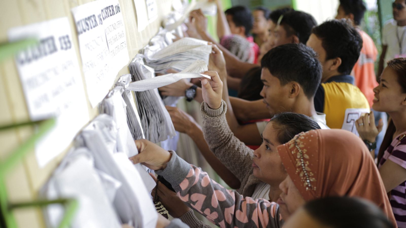 Filipinas vota en las elecciones presidenciales