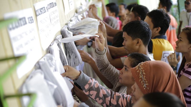 Filipinas vota en las elecciones presidenciales