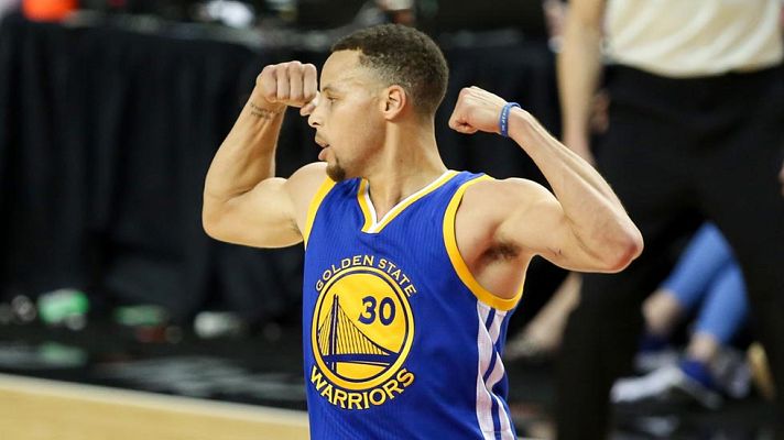 Telediario 1 - Curry reaparace de su lesión mejor que nunca