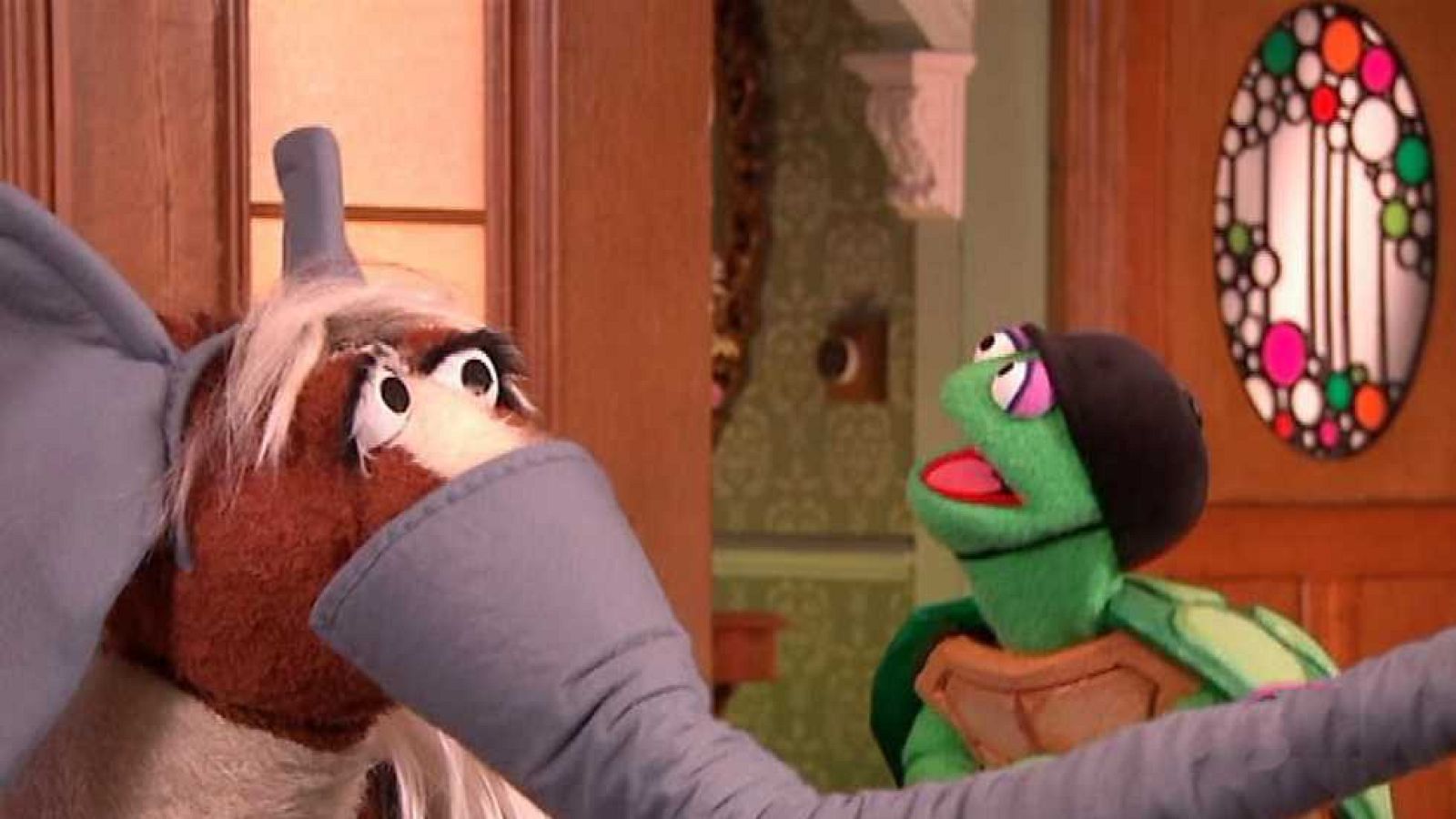 Poni disfrazado - El Hotel Furchester | Ver