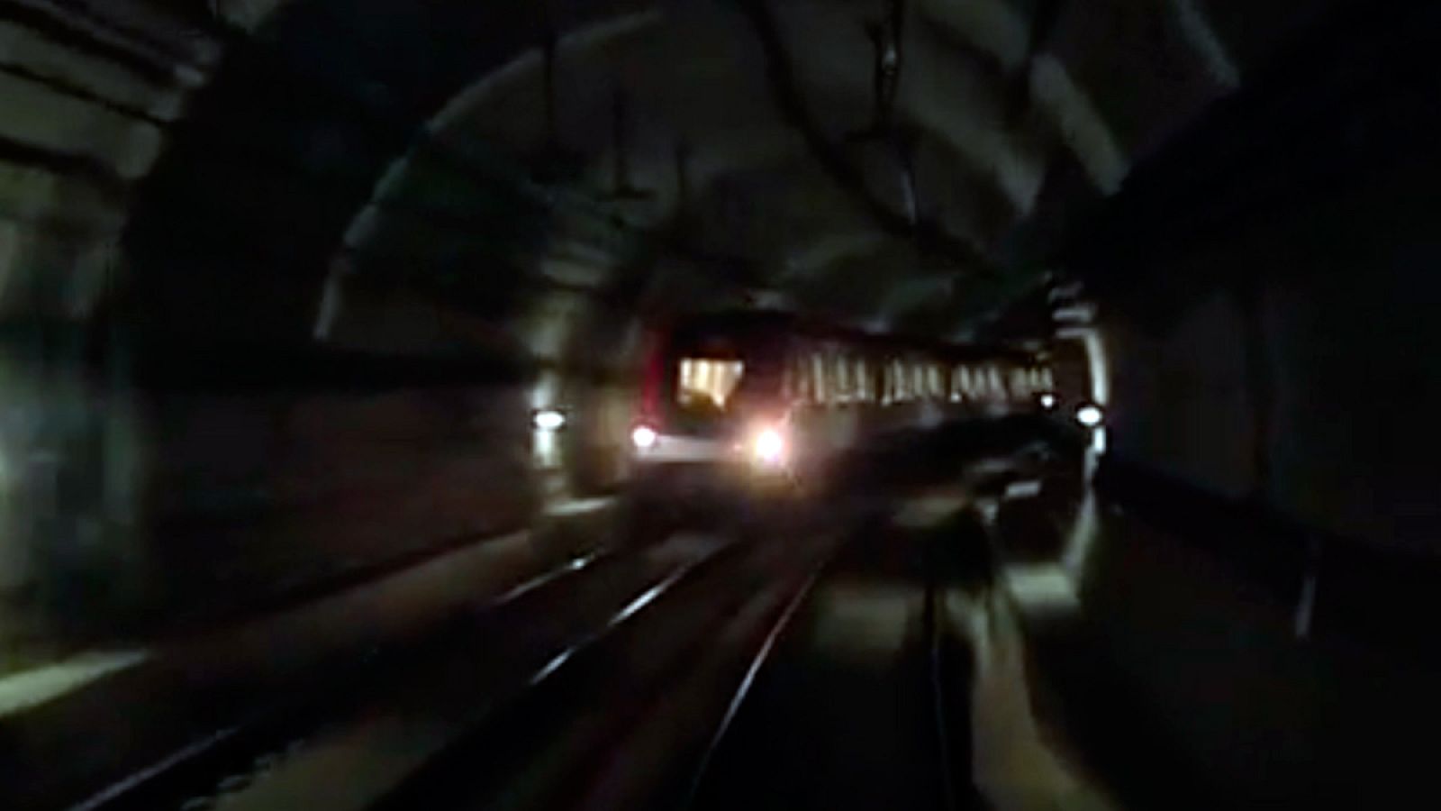 Lab24 - La agencia de la Ciencia y el Metro Automatizado - Avance