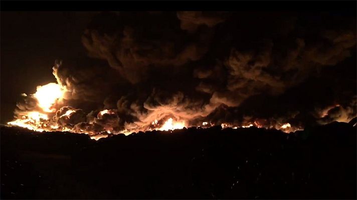 Informativo 24h - Un incendio en un cementerio de neumáticos de Seseña obliga a activar el nivel 1 de alerta