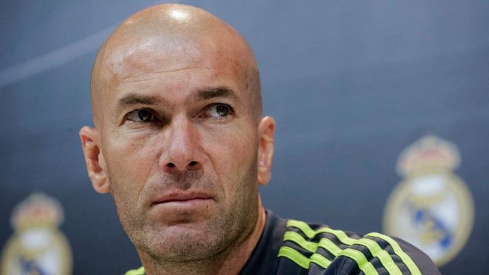 Telediario 1 - Zidane se aparta de cualquier especulación sobre maletines en la última jornada