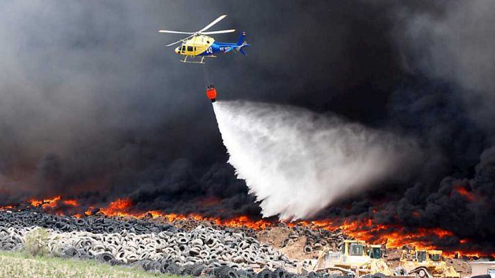 La tarde en 24h - La hora del debate en 24 h. - 13/05/16