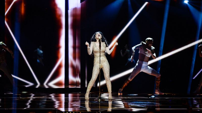Eurovisin 2016 - Azerbaiyn: Samra canta 'Miracle'