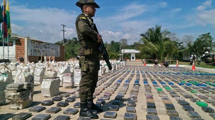 Telediario 1 - Intervenido el mayor alijo de cocaína en Colombia hasta la fecha