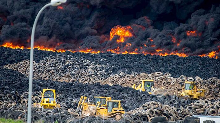 Telediario 1 - El alcalde de Seseña asegura que envió una carta a García Page como "llamada de auxilio" antes del incendio