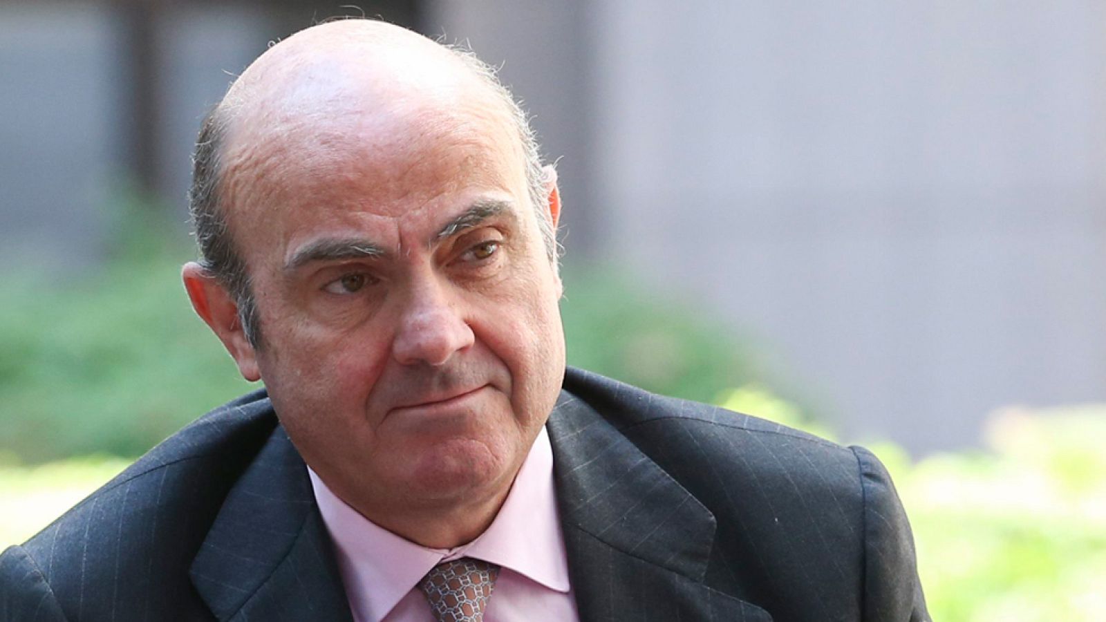 Guindos: "Cerca del 30% del crecimiento de la zona euro lo aporta España"