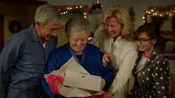 Cuéntame cómo pasó - Así comienza el capítulo 310, 'La boda de cristal'