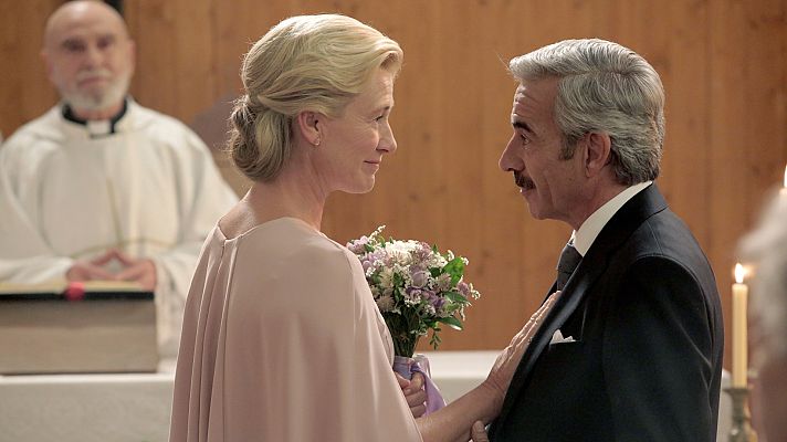 Cuéntame cómo pasó - La boda de cristal