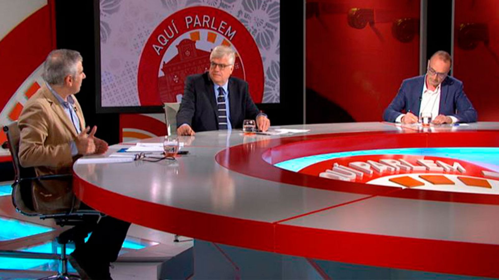 Aquí Parlem - El Parlament davant el 26-J