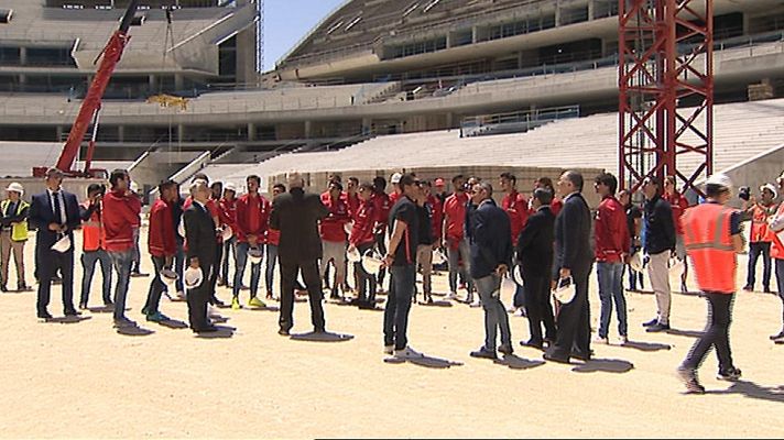 Telediario 1 - El Atlético de Madrid visita la Peineta