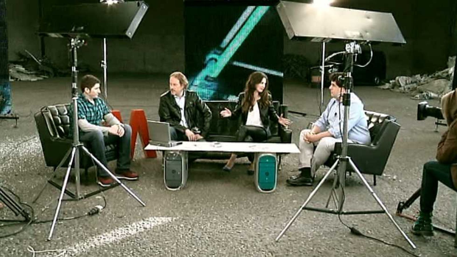 Mundo Hacker - Menores en la red (2) - ver ahora