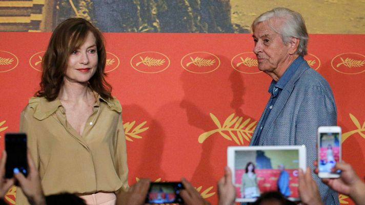 Telediario 1 - 'Elle' cierra Cannes como favorita para la Palma de Oro