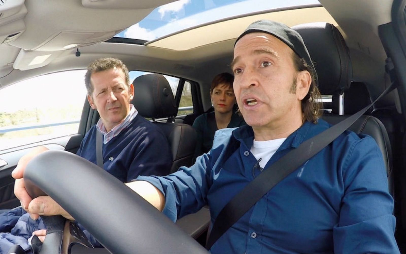 'Entrevista' - Álvaro Urquijo