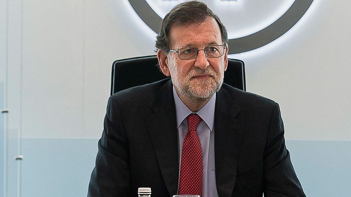 Telediario 1 - Rajoy admite "nuevas medidas" si son necesarias para cumplir el déficit público