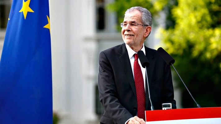  - Un ecologista evita, por un puñado de votos, el triunfo de la extrema derecha en las presidenciales de Austria