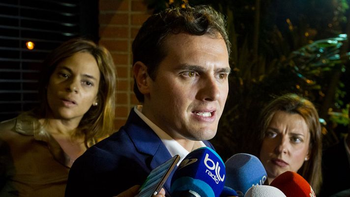 Telediario 1 - Albert Rivera habla con Leopoldo López pero le prohíben visitar a Ledezma