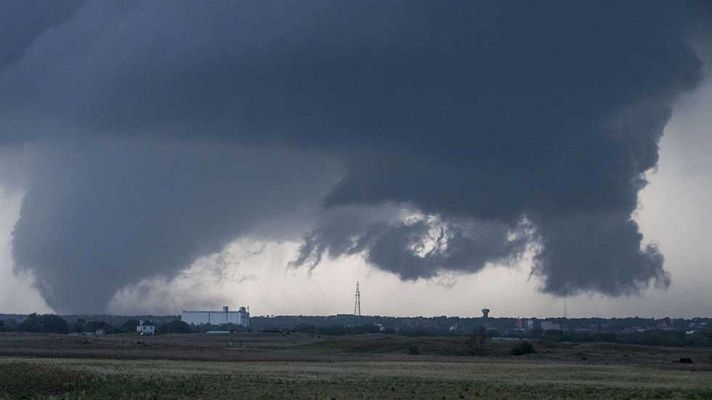 El tiempo - Chubascos y tormentas en el extremo norte peninsular