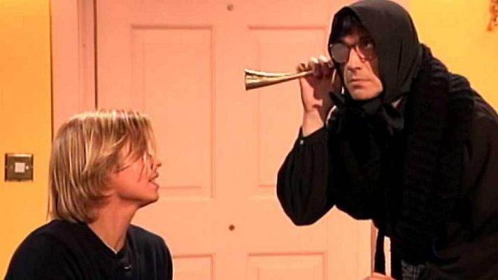 Viaje al centro de la tele - Engalanados