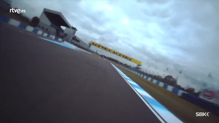  - Superbike. Ronda de Donington. On board lap