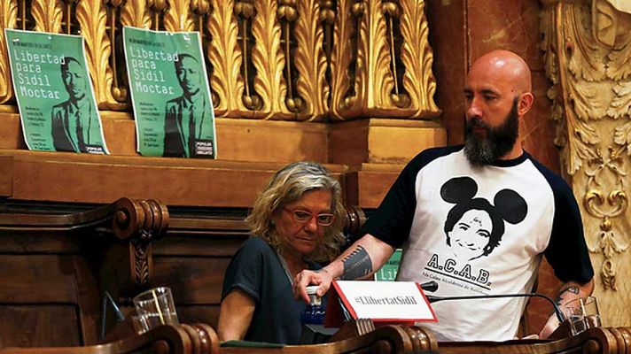 Telediario 1 - Todos los partidos menos la CUP condenan los disturbios en el barrio barcelonés de Gràcia