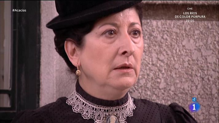 Acacias 38 - Úrsula es registrada por el inspector Mauro