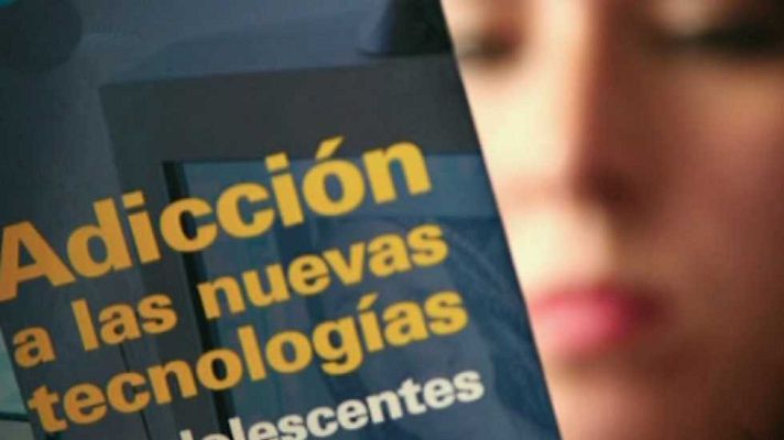 Cámara abierta - Ludopatía 2.0, Dating Dalí y Especial¿