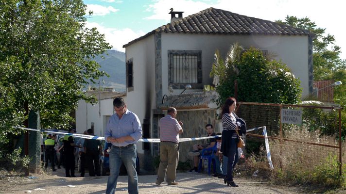 Telediario 1 - Cuatro miembros de una familia mueren en un incendio en Jaén