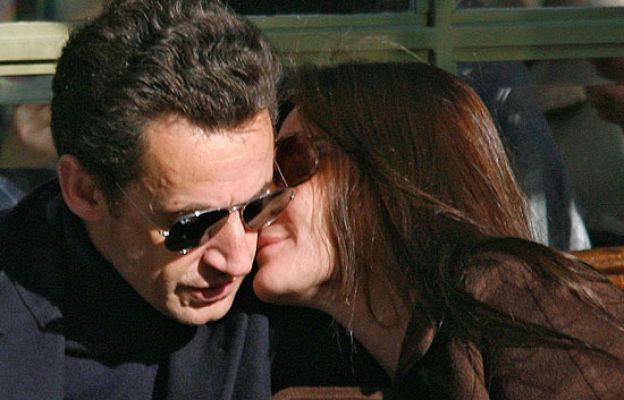 Fue noticia en el Archivo de RTVE - Boda entre Sarkozy y Bruni