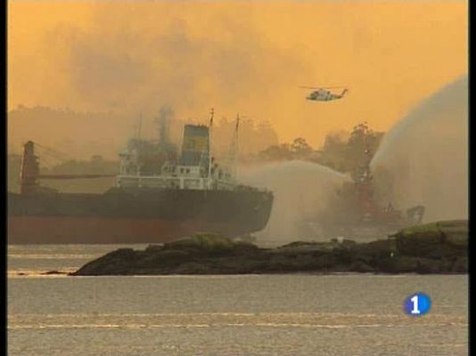  - Incendio en un mercante