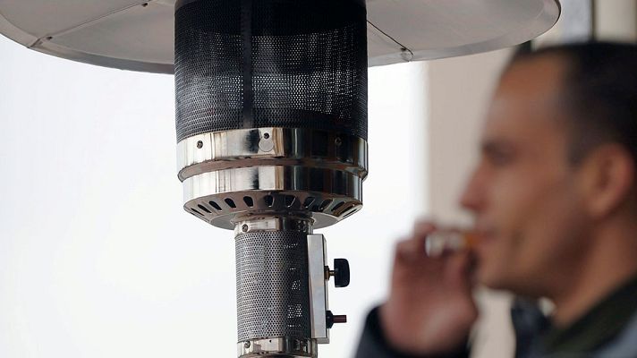 Telediario 1 - Un fumador pierde entre 10 y 12 años de media de vida por esta adicción