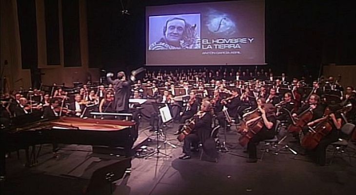 Universo UNED - Antón García Abril