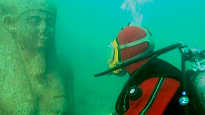 Versión española - Versión Española: 'Tesoros Marinos'